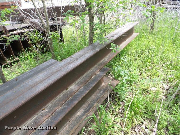 image for item BI9736 I-beams