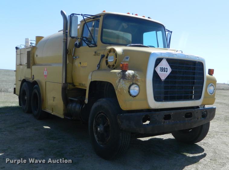 image for item BQ9752 1975 Ford fuel and lube truck