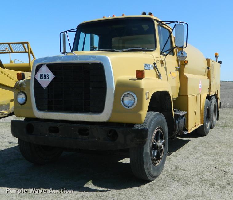 image for item BQ9752 1975 Ford fuel and lube truck