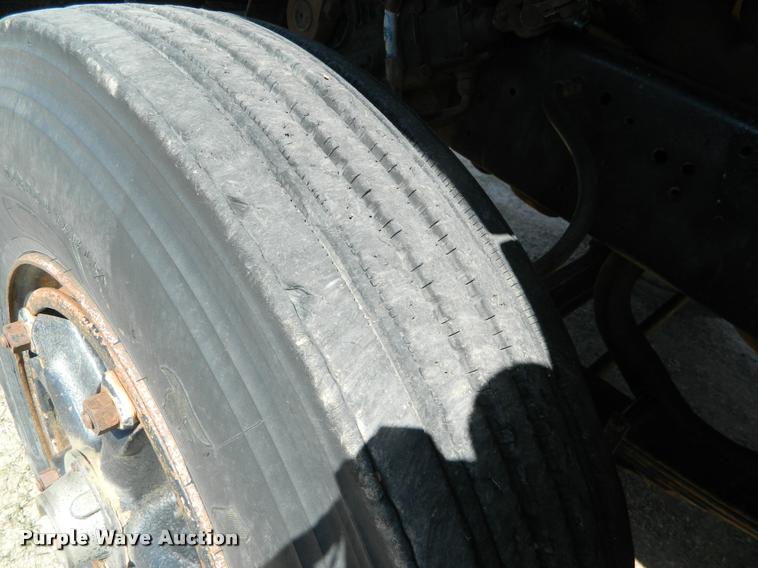 image for item BQ9752 1975 Ford fuel and lube truck