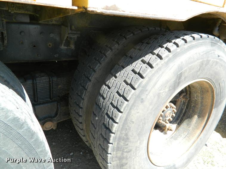 image for item BQ9752 1975 Ford fuel and lube truck