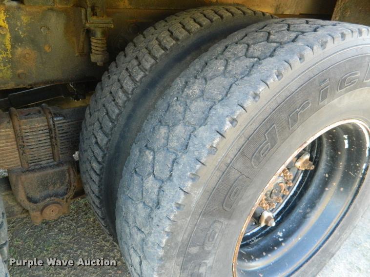 image for item BQ9752 1975 Ford fuel and lube truck