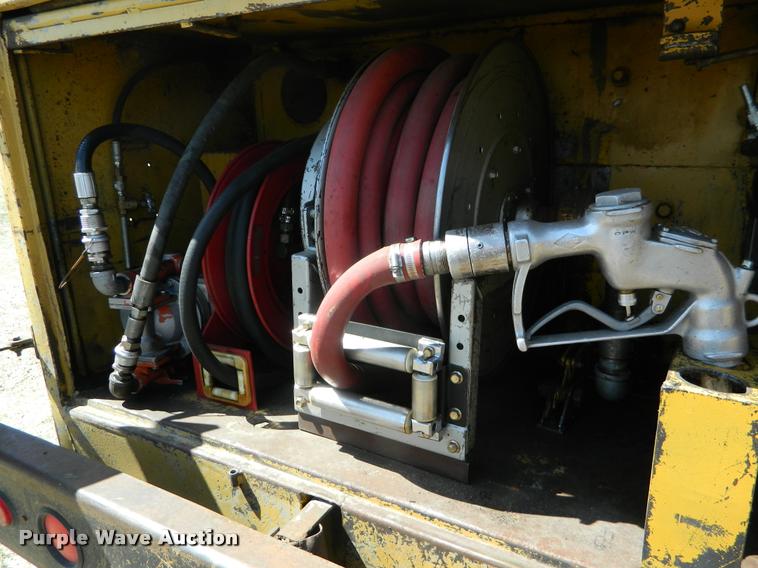 image for item BQ9752 1975 Ford fuel and lube truck