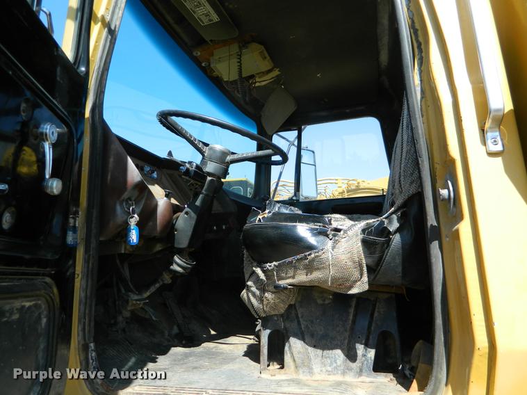 image for item BQ9752 1975 Ford fuel and lube truck