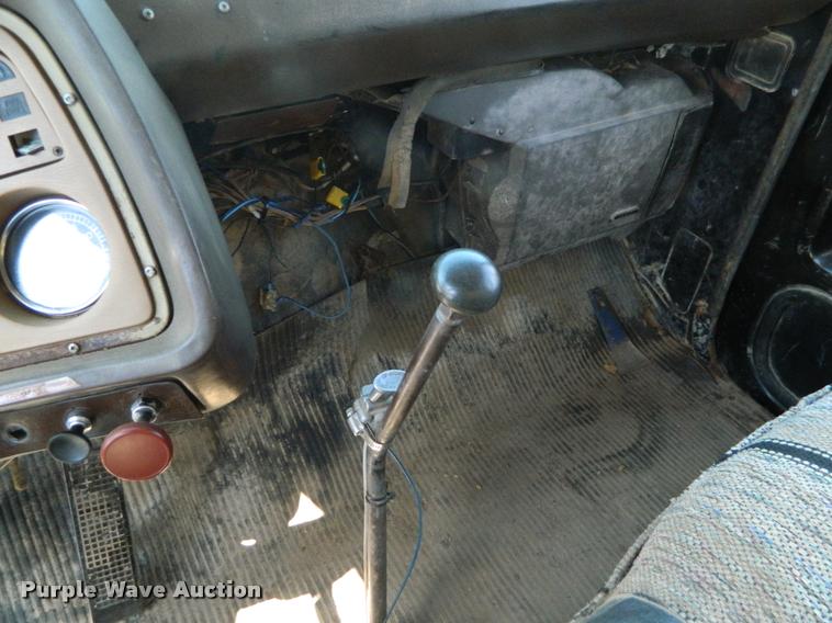 image for item BQ9752 1975 Ford fuel and lube truck