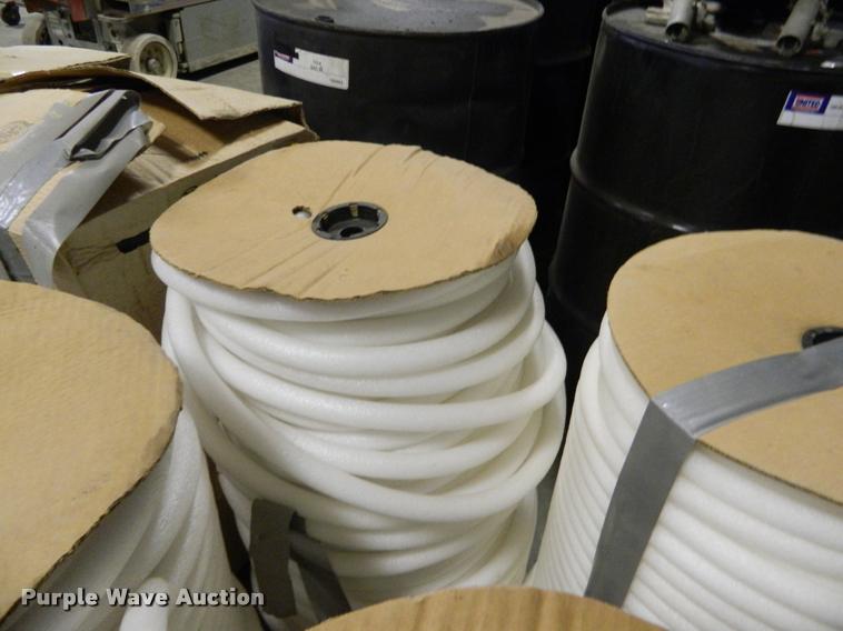 image for item BQ9754 Foam rod packing