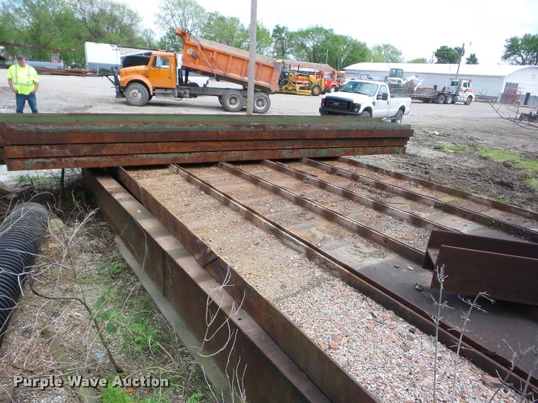 image for item BZ9728 I-beams