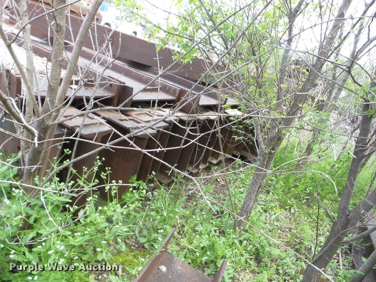 image for item BZ9728 I-beams