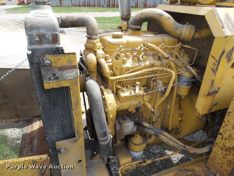 image for item CB9965 Vermeer BC1250 wood chipper