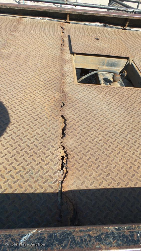 image for item DA0476 B&W flatbed