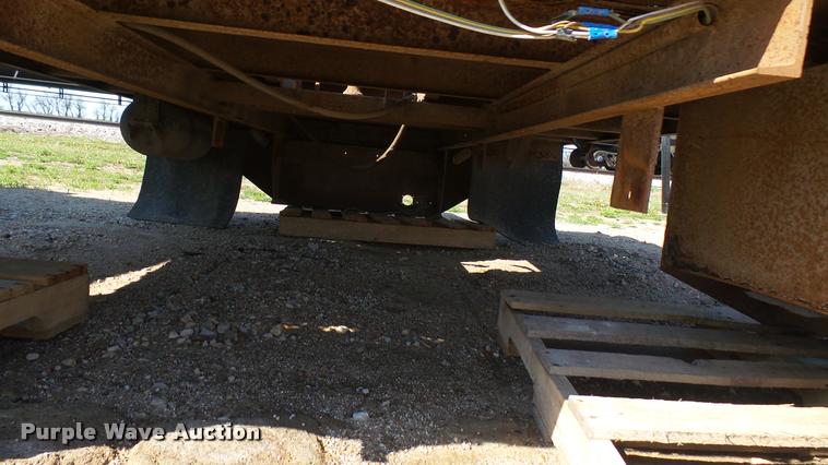 image for item DA0476 B&W flatbed