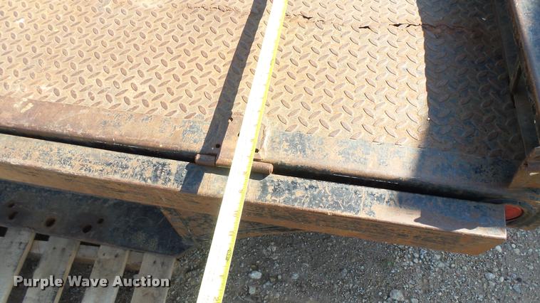 image for item DA0476 B&W flatbed