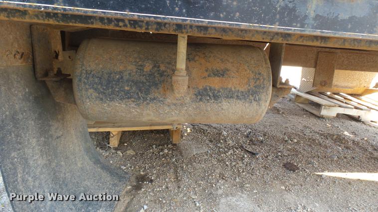 image for item DA0476 B&W flatbed