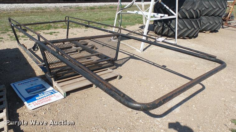 image for item DA0477 Steel utility rack