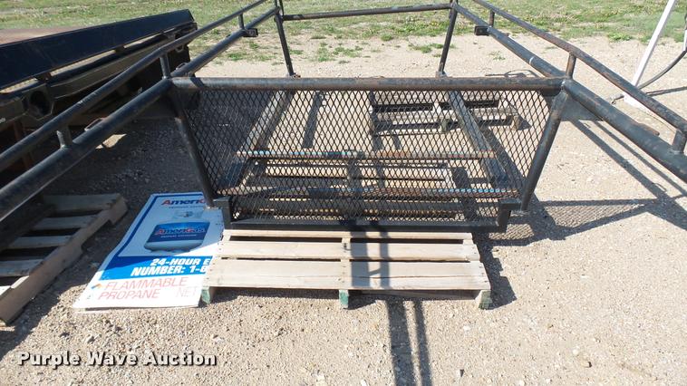image for item DA0477 Steel utility rack