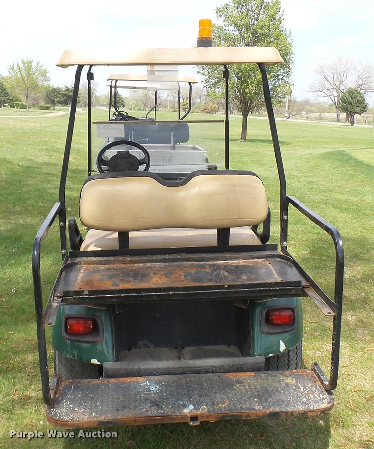 image for item DA0481 EZ GO golf cart