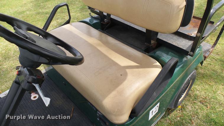 image for item DA0481 EZ GO golf cart