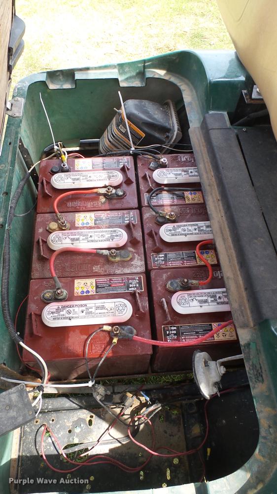 image for item DA0481 EZ GO golf cart