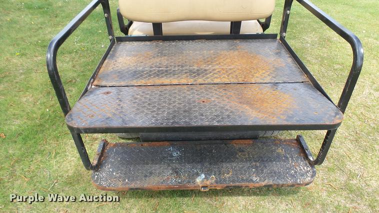 image for item DA0481 EZ GO golf cart