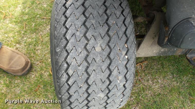 image for item DA0481 EZ GO golf cart