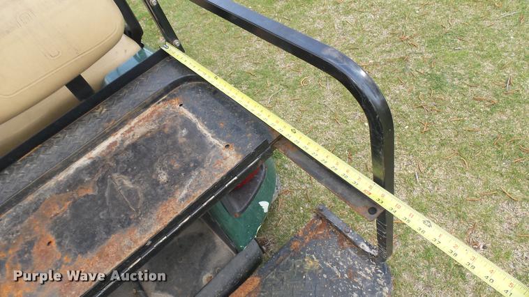 image for item DA0481 EZ GO golf cart