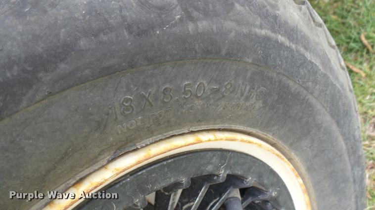 image for item DA0481 EZ GO golf cart