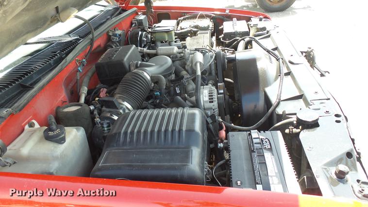 image for item DA0483 1997 Chevrolet 1500 Ext. Cab pickup truck