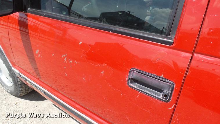 image for item DA0483 1997 Chevrolet 1500 Ext. Cab pickup truck