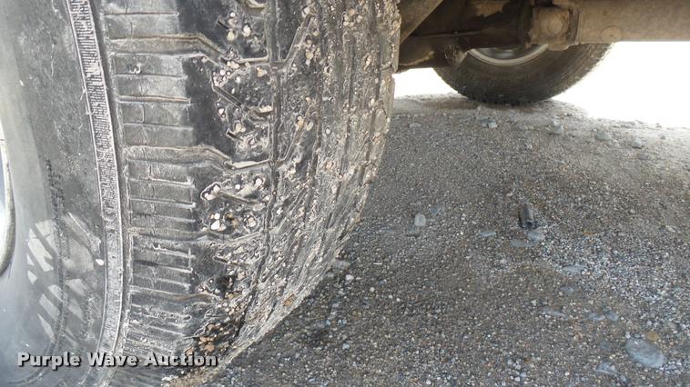 image for item DA0483 1997 Chevrolet 1500 Ext. Cab pickup truck