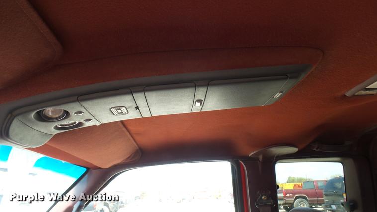 image for item DA0483 1997 Chevrolet 1500 Ext. Cab pickup truck