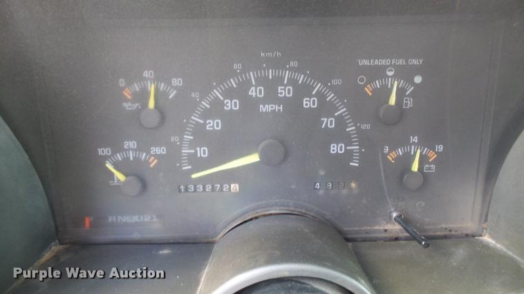 image for item DA0484 1994 Chevrolet 1500 pickup truck