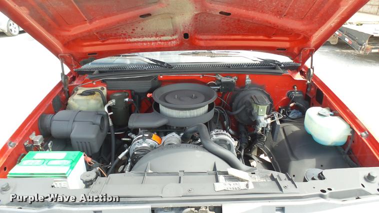 image for item DA0484 1994 Chevrolet 1500 pickup truck