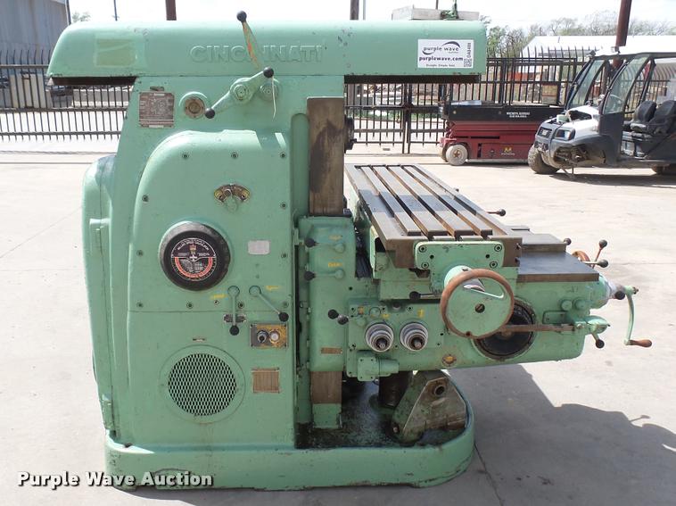 image for item DA0486 Cincinnati No. 3 milling machine