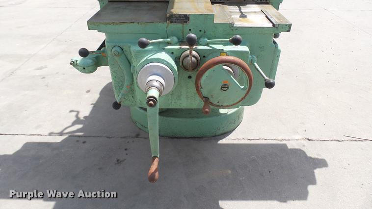 image for item DA0486 Cincinnati No. 3 milling machine