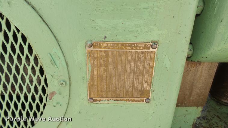 image for item DA0486 Cincinnati No. 3 milling machine