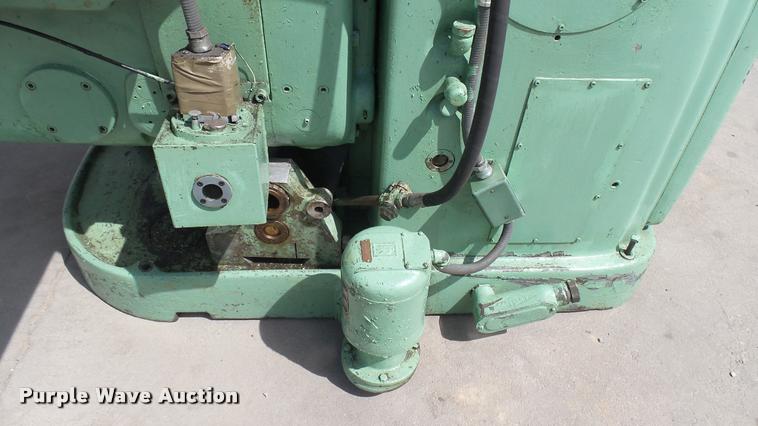 image for item DA0486 Cincinnati No. 3 milling machine