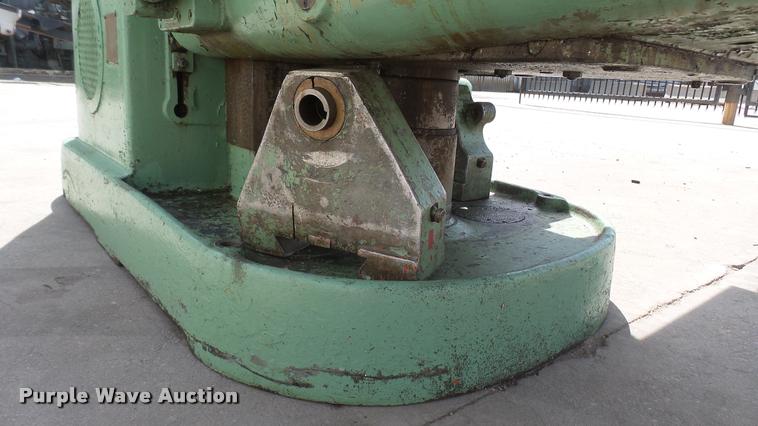 image for item DA0486 Cincinnati No. 3 milling machine