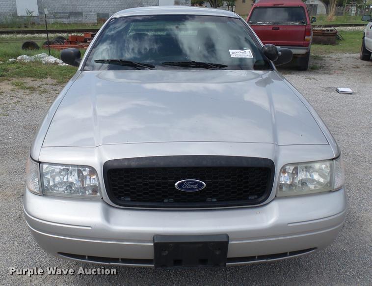 image for item DA0490 2009 Ford Crown Victoria Police Interceptor