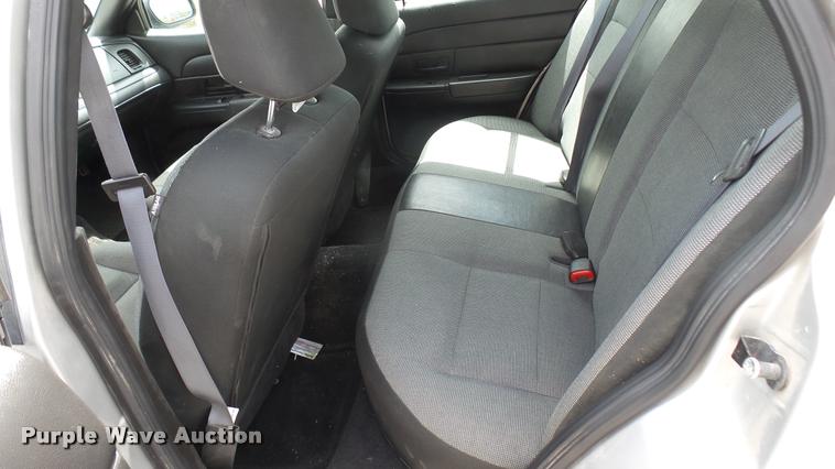 image for item DA0490 2009 Ford Crown Victoria Police Interceptor
