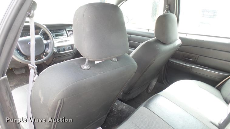 image for item DA0490 2009 Ford Crown Victoria Police Interceptor
