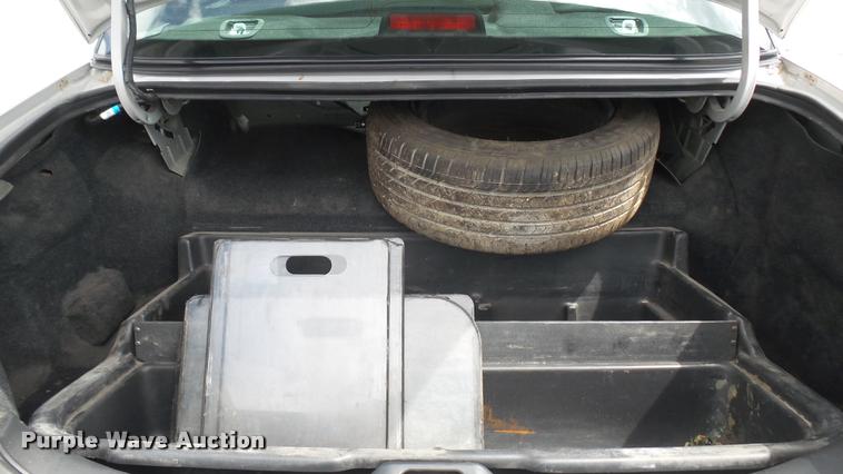 image for item DA0490 2009 Ford Crown Victoria Police Interceptor