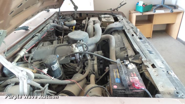 image for item DA0491 1991 Ford F150 pickup truck