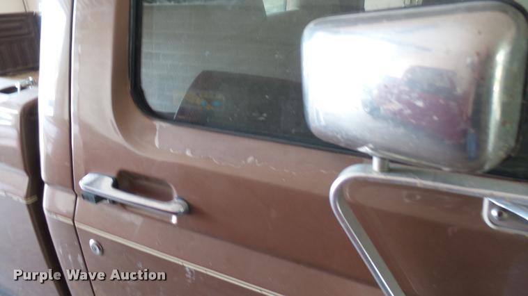 image for item DA0491 1991 Ford F150 pickup truck