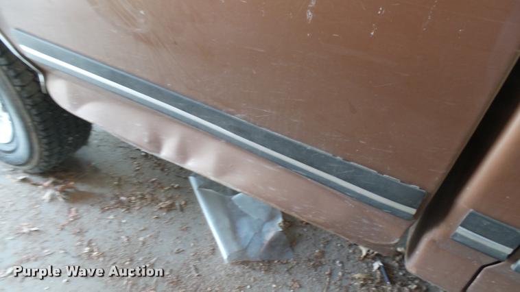 image for item DA0491 1991 Ford F150 pickup truck