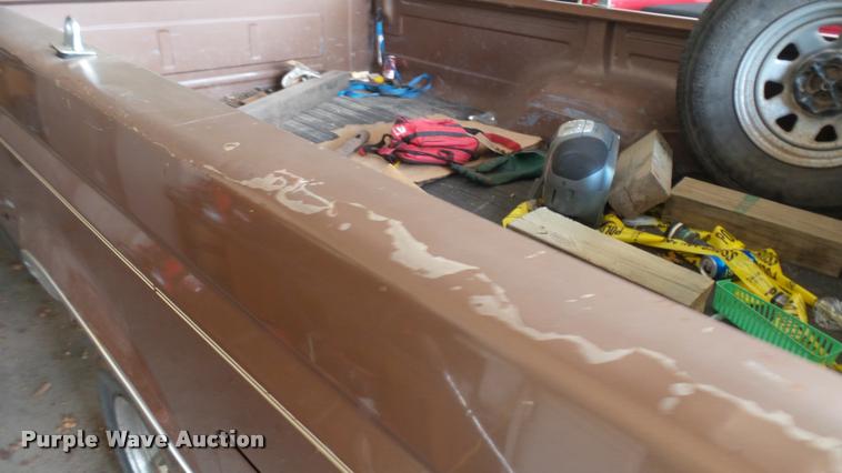 image for item DA0491 1991 Ford F150 pickup truck