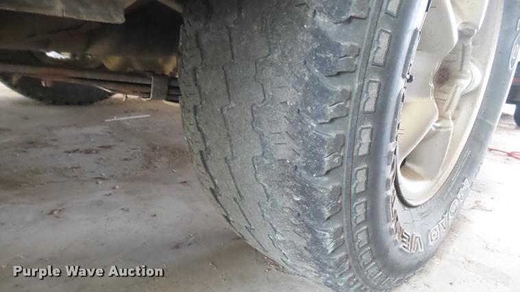 image for item DA0492 1998 Dodge Dakota Club Cab pickup truck