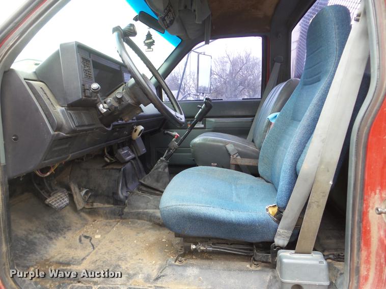 image for item DA1857 1991 GMC TopKick service truck