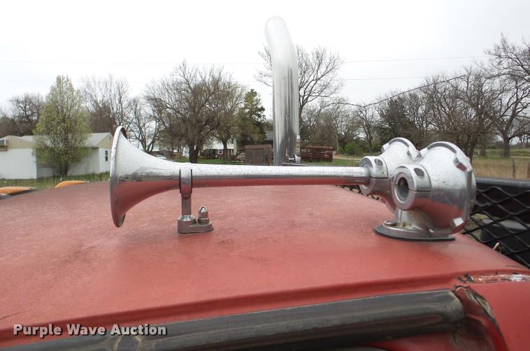 image for item DA1857 1991 GMC TopKick service truck