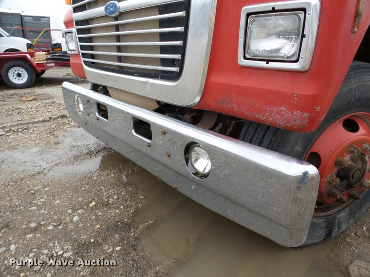 image for item DA1861 1995 Ford LN8000 dump flatbed truck