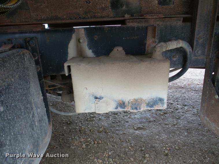 image for item DA1861 1995 Ford LN8000 dump flatbed truck